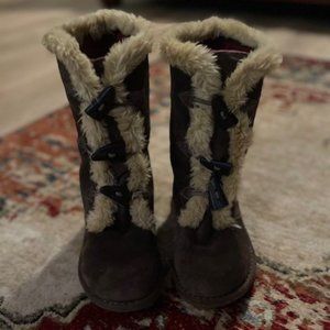 Suede & fur boots